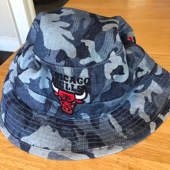 Chicago Bulls hat - Picture 3 of 8